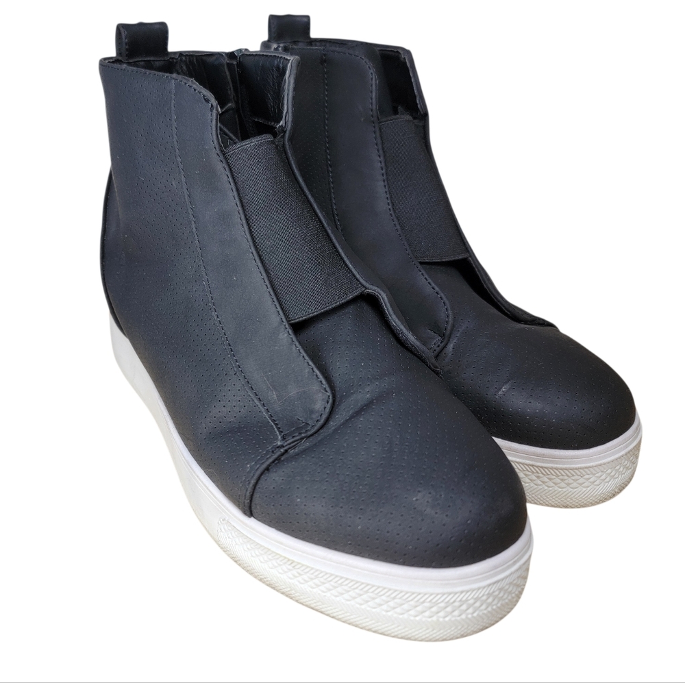 Danskin Instinct Slip On Wedge Sneakers Zipper Sz 8.5 Office Comfort All Day